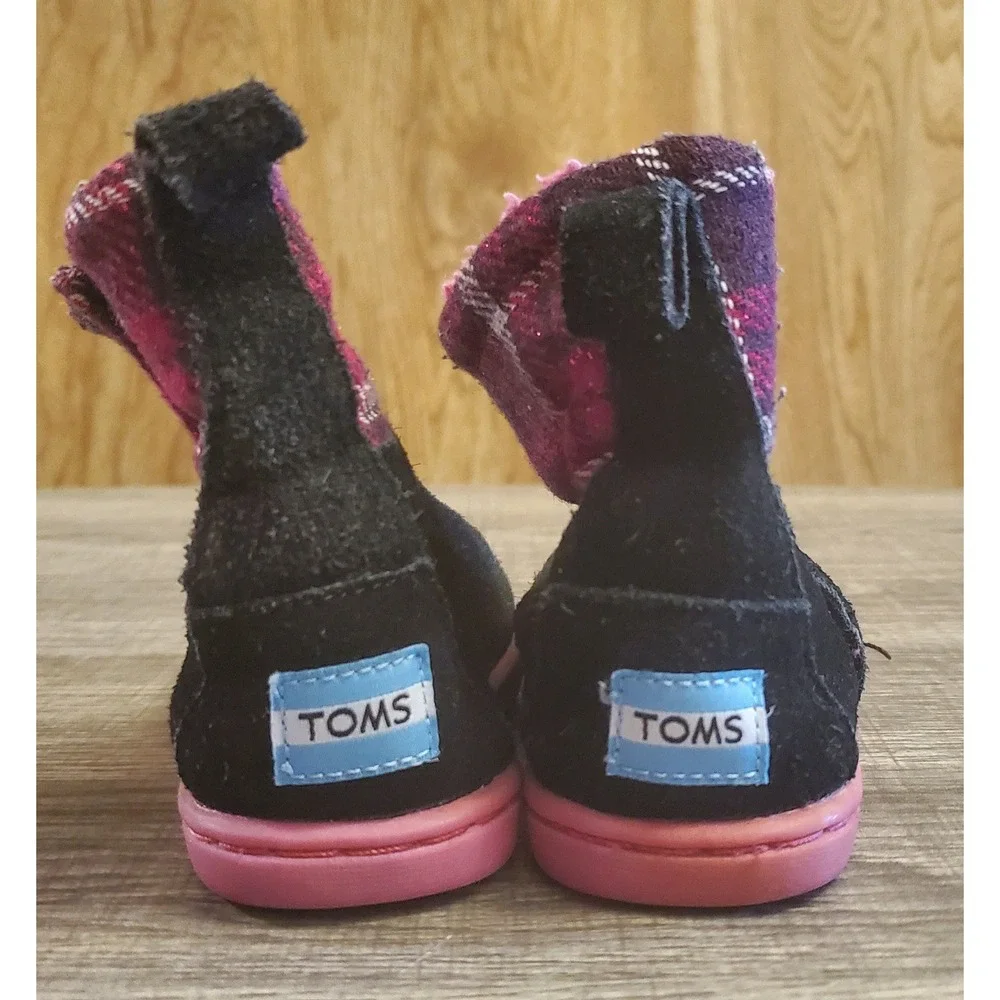 Toms Nepal Winter Boots Toddler Size 5‎ Black Pink